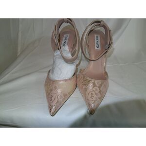 Steve Madden Blush Pink Lace Pointed Toe Ankle Strap Pumps
